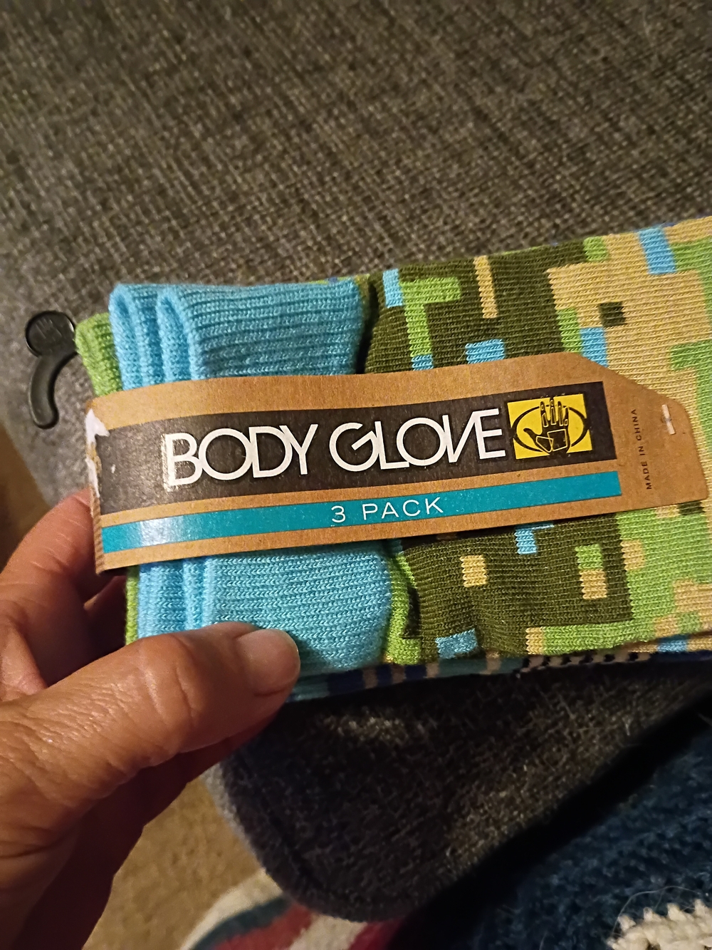 Body Glove 3-Pack Crew Socks in Light Blue and Green Pixel Camo